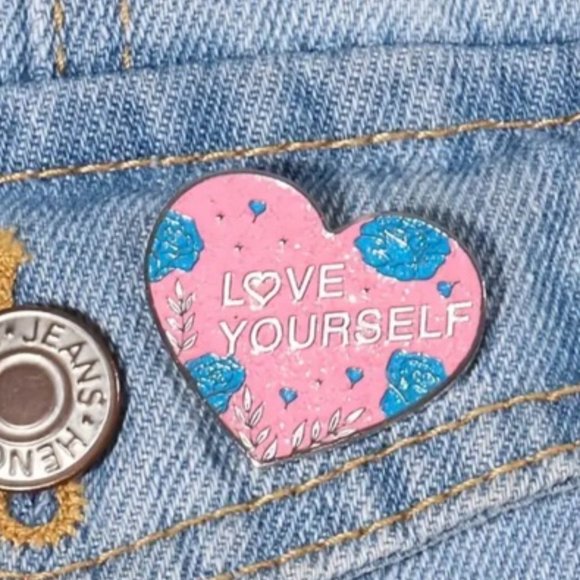 BTS LOVE YOURSELF INSPIRED PIN - Picture 3 of 4